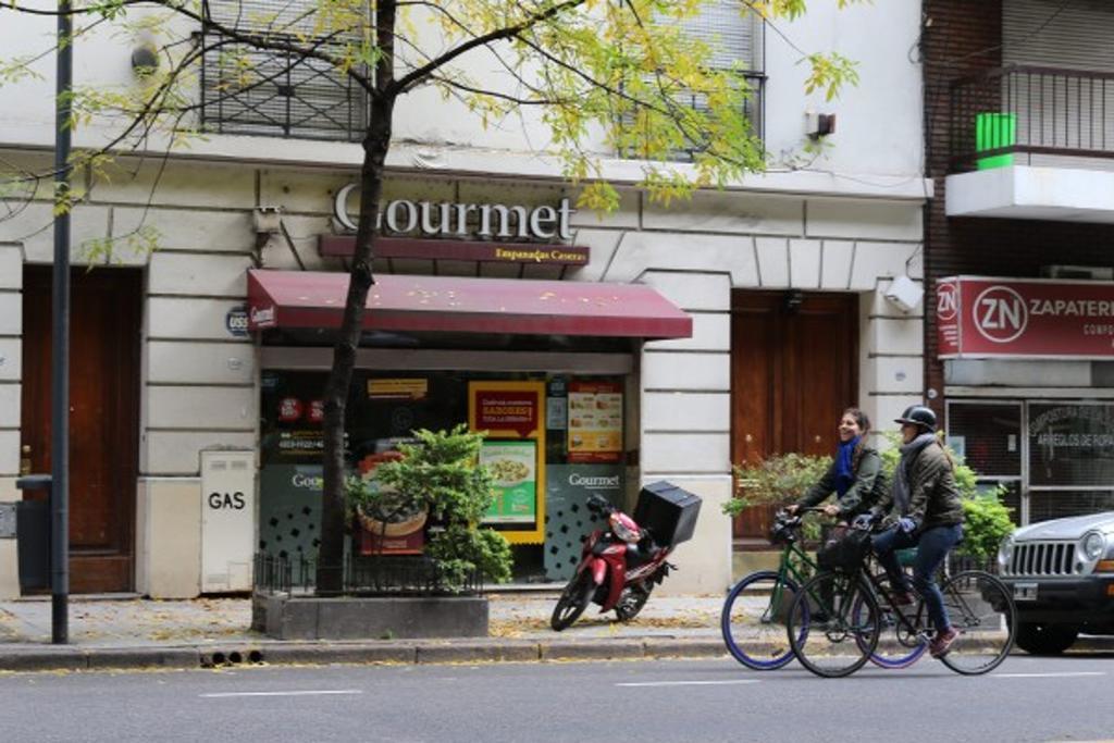 Sunny Recoleta Apartment บัวโนสไอเรส ภายนอก รูปภาพ